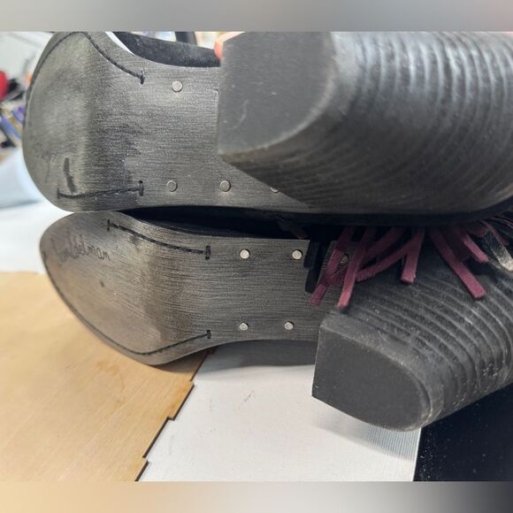 SALE Black Suede Sam Edelman ankle Booties with tassels SZ 10 - Picture 9 of 12